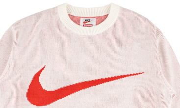 Nike Swoosh Sweater 
