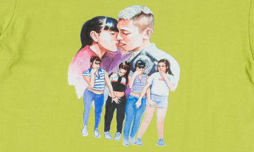 Kiss Tee