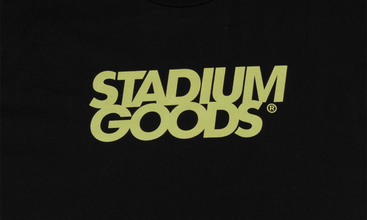 Classic Logo Lock Up Tee 