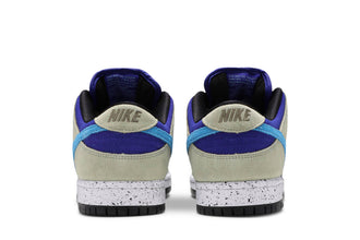 NIKE SB DUNK LOW ‘ACG CELADON’