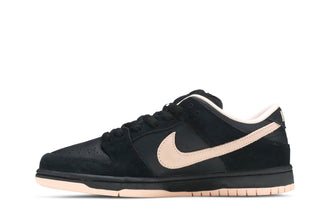 NIKE SB DUNK LOW ‘BLACK CORAL’