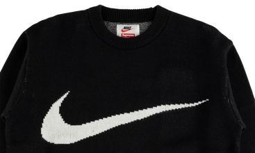 Nike Swoosh Sweater 